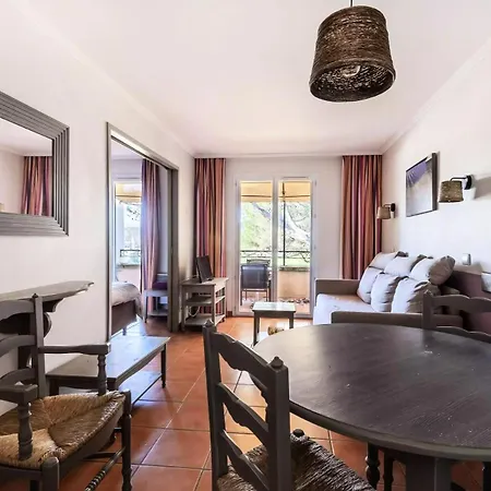 Apartment Du Golf De Pont Royal - Maeva - 2 Pieces 4 Personnes Climatise - Selection Mae-2504